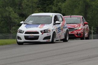 Amazing Racing Graces Day 2 of Mid-Ohio Majors